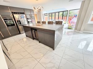 Barnwood Little Sutton